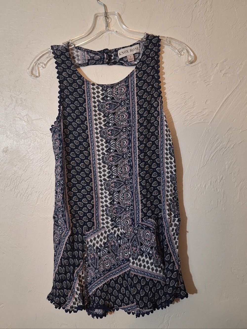 Knox Rose Women's S Blue Paisley Rayon Peplum Sleeveless Embroidered Tunic Tank